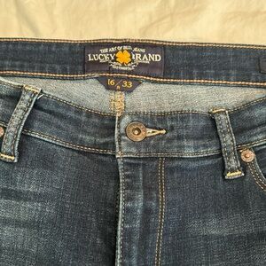 Lucky brand size 16 regular sweet boot like new